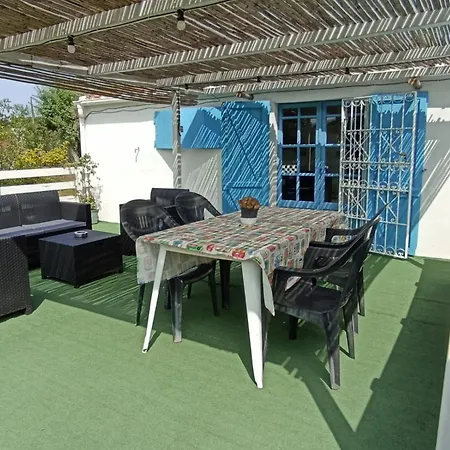 Surf House
