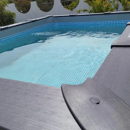 Surf House *