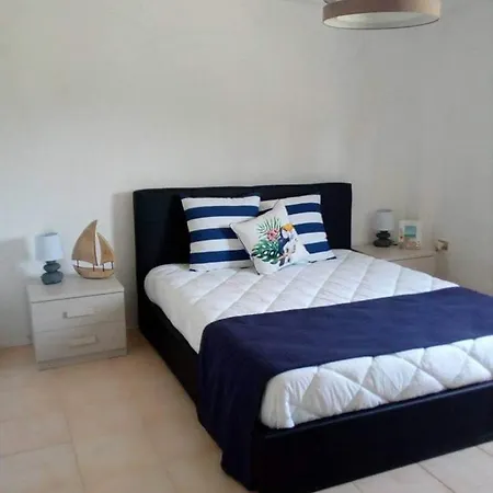 Surf House Villa